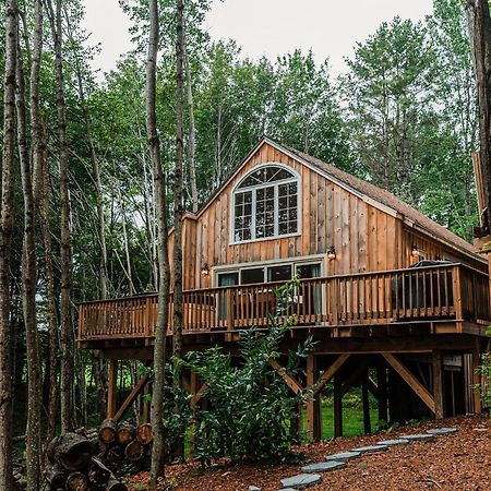 Moonlight Treehouse At Belgrade Hospitality 빌라 외부 사진
